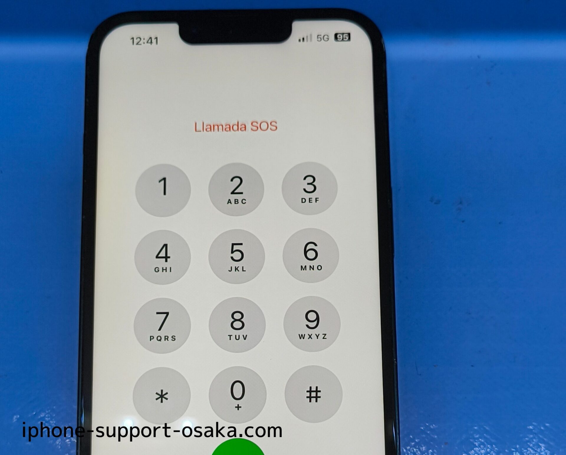 iPhone 13 修理後の状態です。