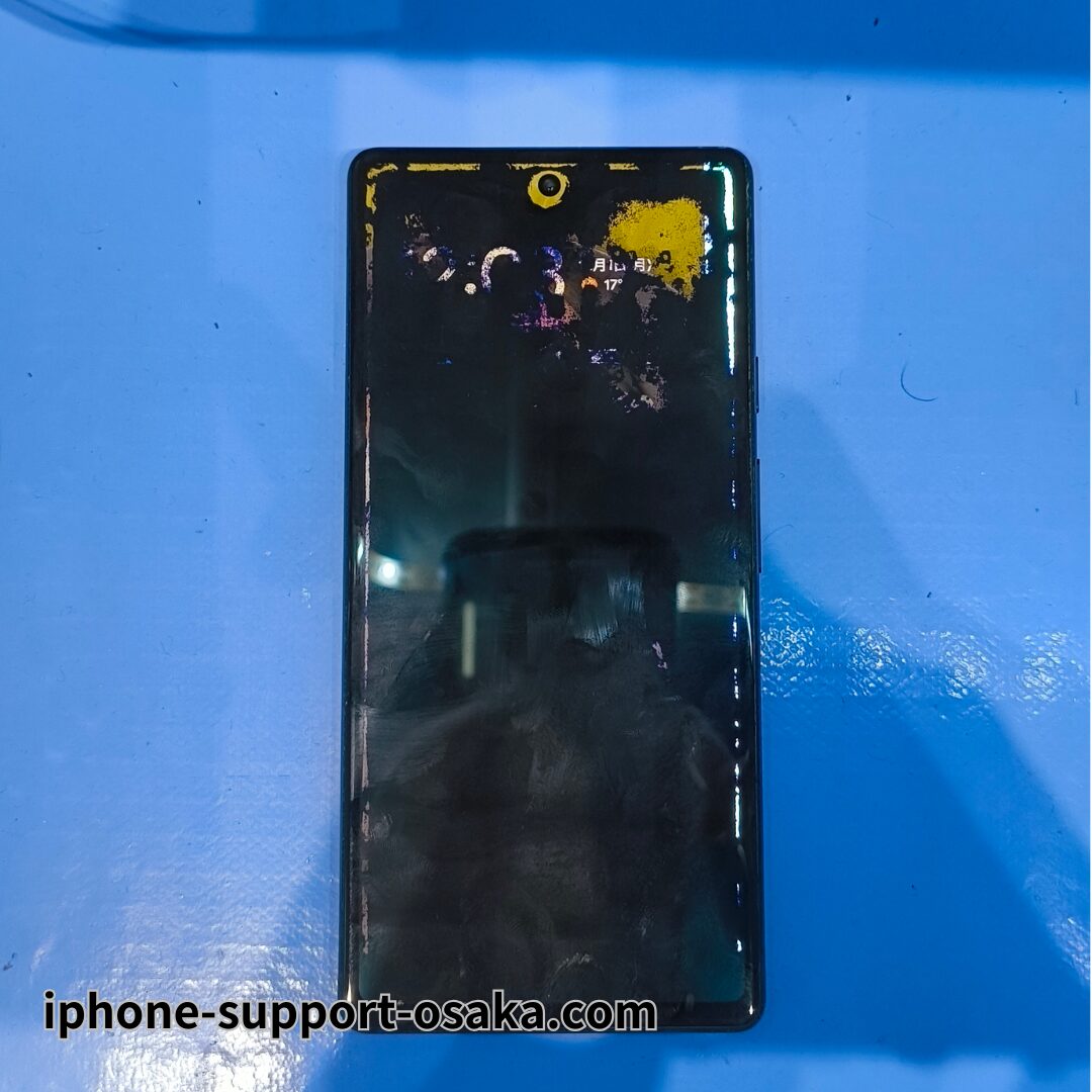 pixel 7a 修理前の状態。