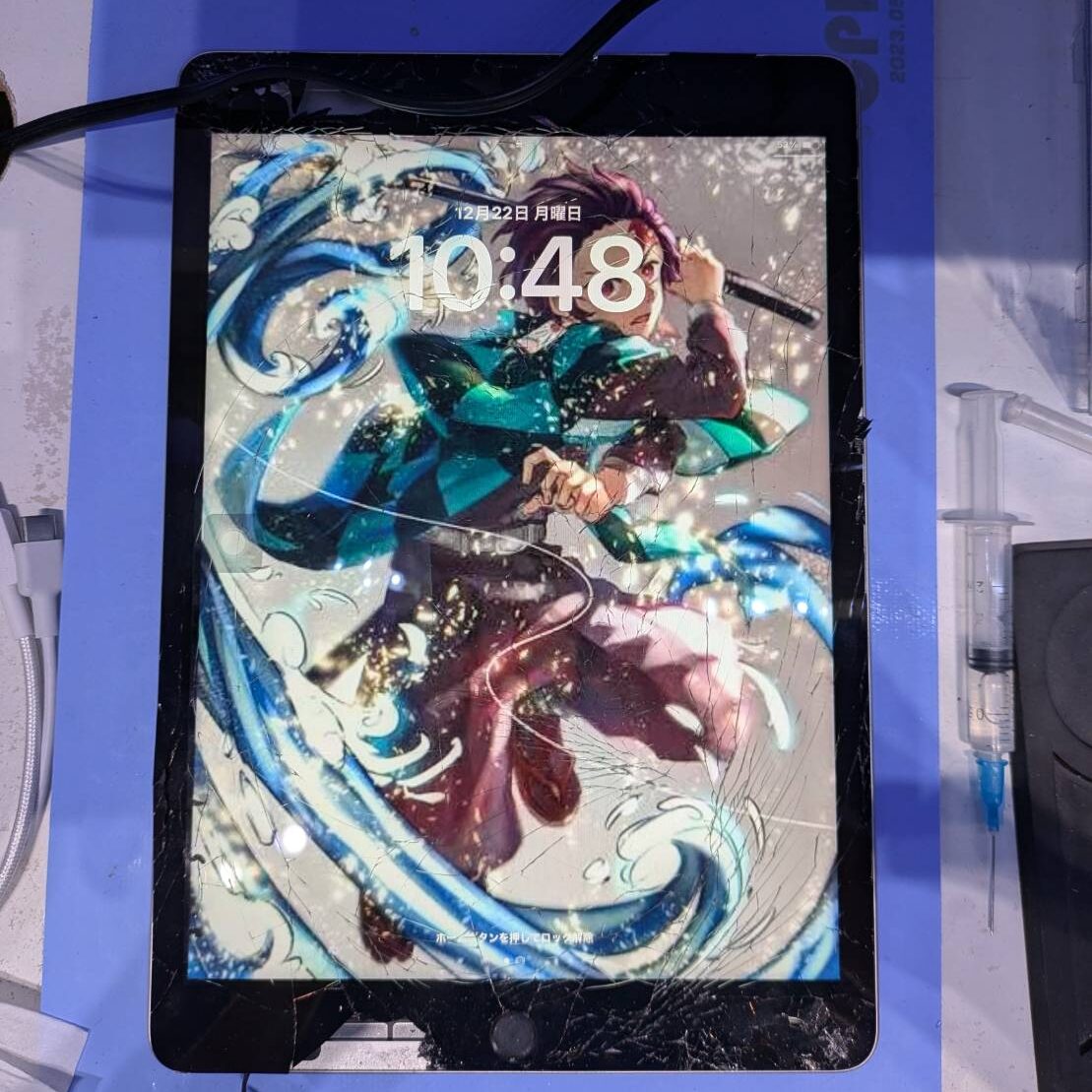 iPad 第9世代修理前の状態です。