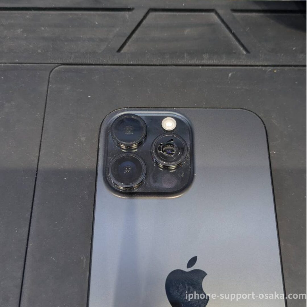 iPhone 16 Pro Max 修理前の状態です。